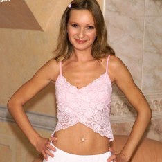 Angela Winter