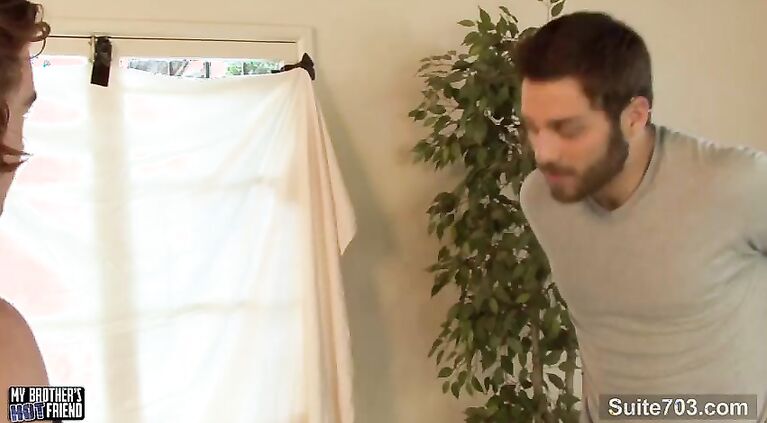 Long haired gay suck a large cock