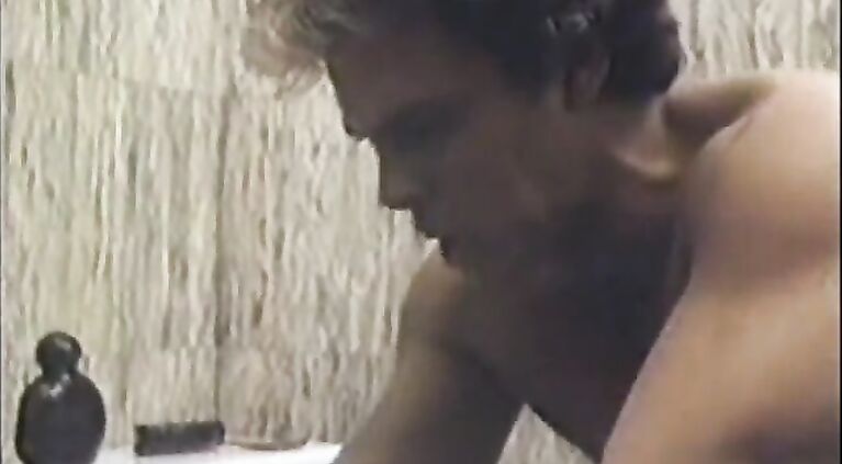 Bonus of sex scenes from unknown movies