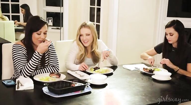 Karla Kush cheats on her lesbian wife with Georgia Jones