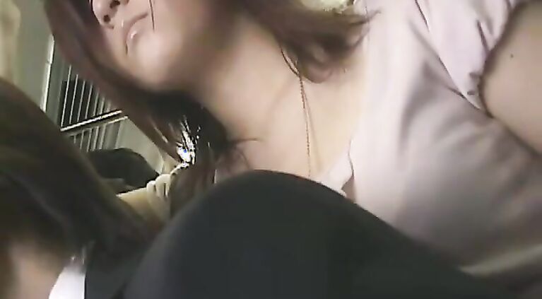 Thai moms ass roughly fucked in brutal porn video.