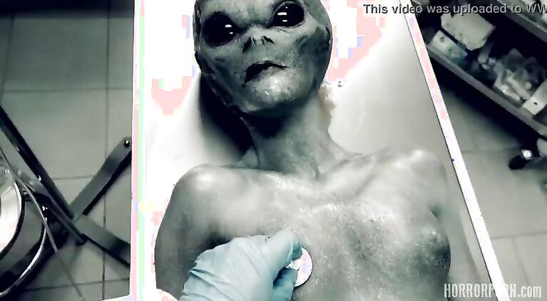HORRORPORN - Roswell UFO