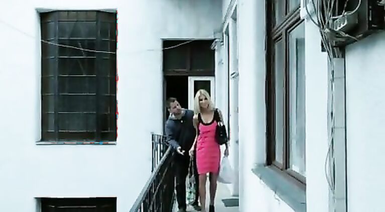 There is no limit to what objects can be used to penetrate a woman’s ass in such movies.