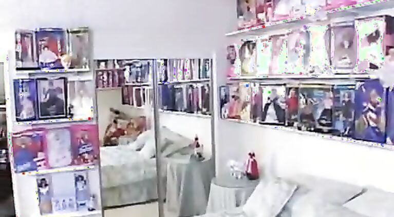 Sexy wive in a homemade brutal porn movie with forced family porn action.
