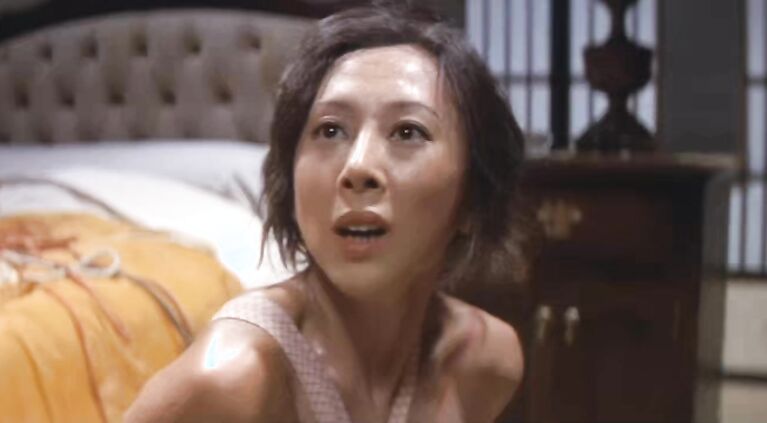 Amateur couple with a forced blowjob in a homemade rape porn with a violent sex and a brutal fuck.