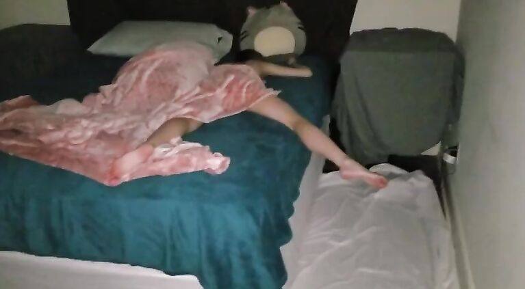 FULL d. p. young niece gets a creampie.