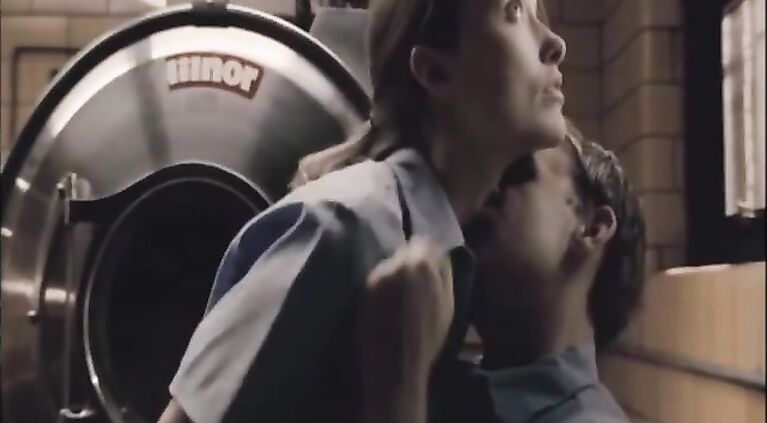 Olivia Wilde sex in On the Inside