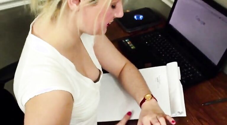 Blond Hand Over Mouth Handjob With Anesthesia Gas