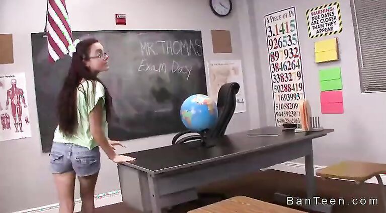 Teen with glasses gives handjob in threesome