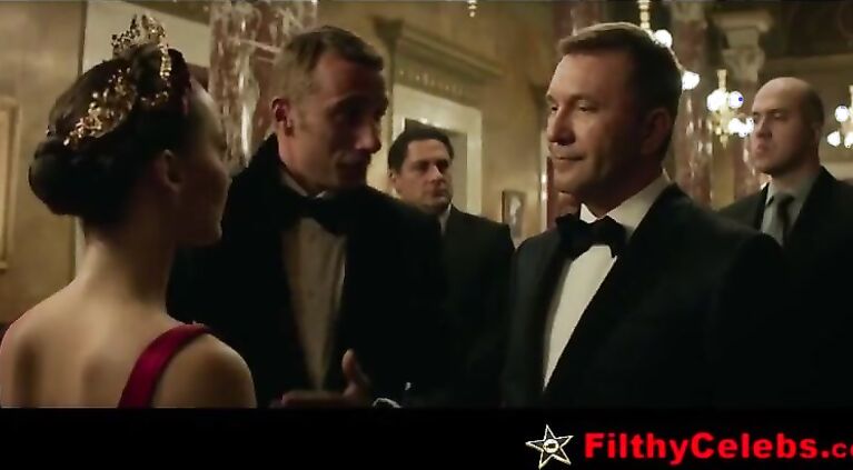 Best Nude & Sexy Scenes Of Jennifer Lawrence In Red Sparrow