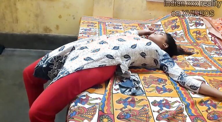 I Fucked Angel Priya pussy, she's wearing Kurti and I cum outside her pussy lips