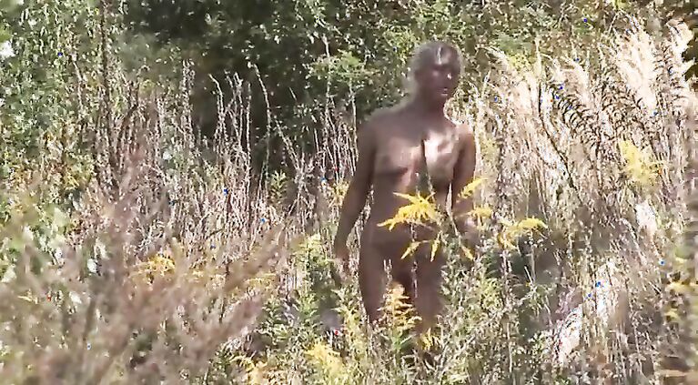Outskirt Ghettos have their own surprises like Surprise Anal with DP 3Somes